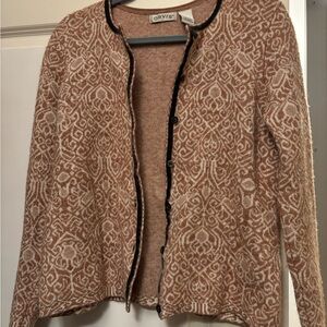 Orvis Women's Patterned Cardigan in Tan and Cream